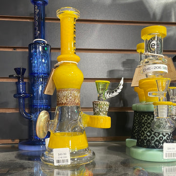 CHEECH-WATERPIPE WITH DESIGNER BOWL PIECE