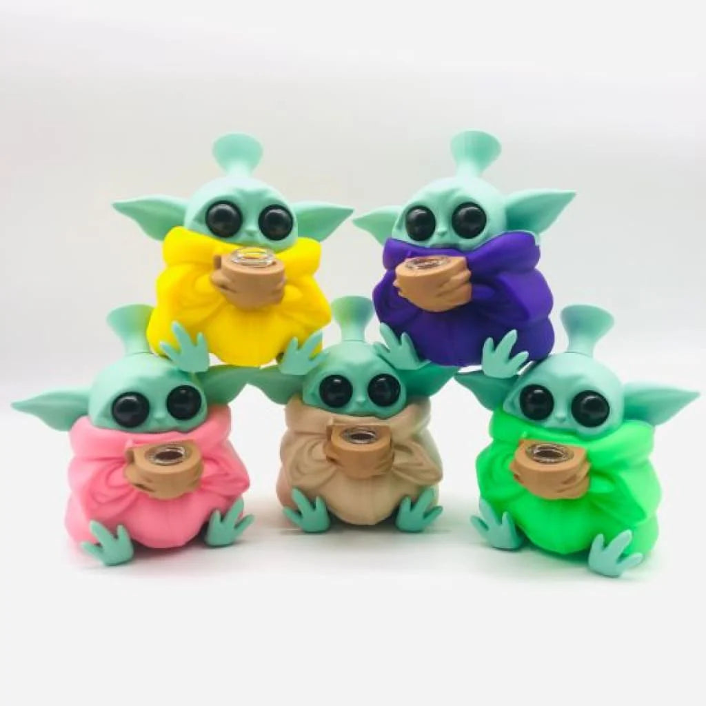 Baby Yoda Glass Rig with Bowl Piece - Character Water Pipe
