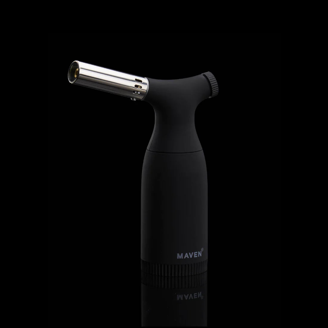 Butane refillable kitchen torch for culinary use