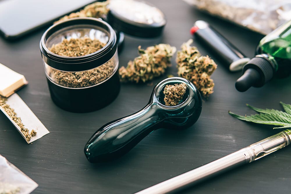 Best Wholesale Cannabis Smoking Accessories for 2025: A Retailer’s Ultimate Guide