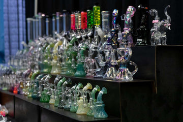 Top-Selling Smoking Accessories Every Smoke Shop Should Stock in 2025