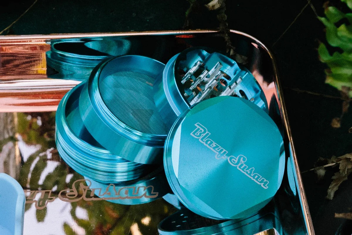 Blazy Grinders -4-Piece Aluminum Grinder | 2.5" Secondary image