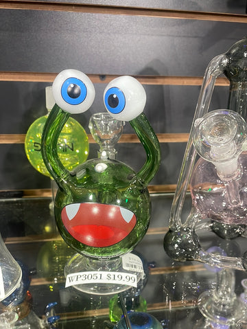 Water Pipe - Round monster Alien with popped eyes |  6.5"