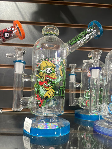 Bigoo- Water Pipe with Horns on Eye