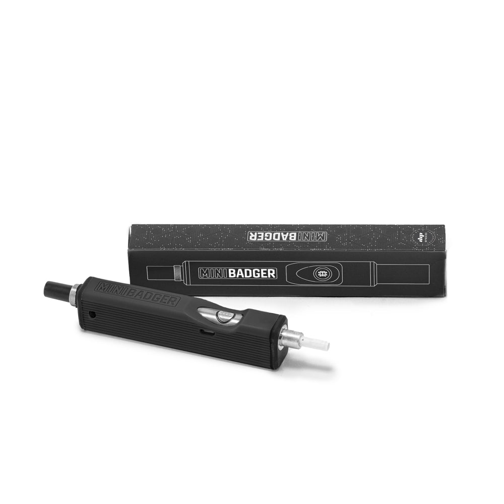 Compact electric nectar collector with ceramic tip by Huni Badger