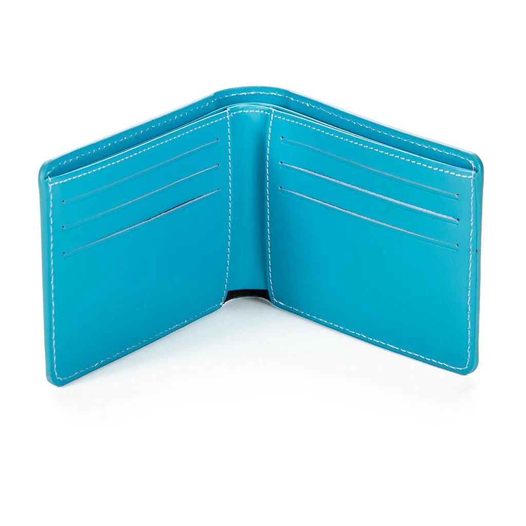 Cookies Embossed Billfold Leather Wallet – Stylish & Durable