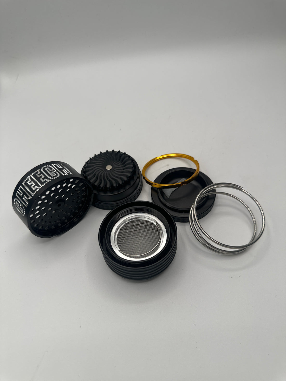 Cheech - Quick Release CHEECH logo  Grinder