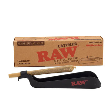RAW smoking accessory – portable ashtray and cone catcher combo