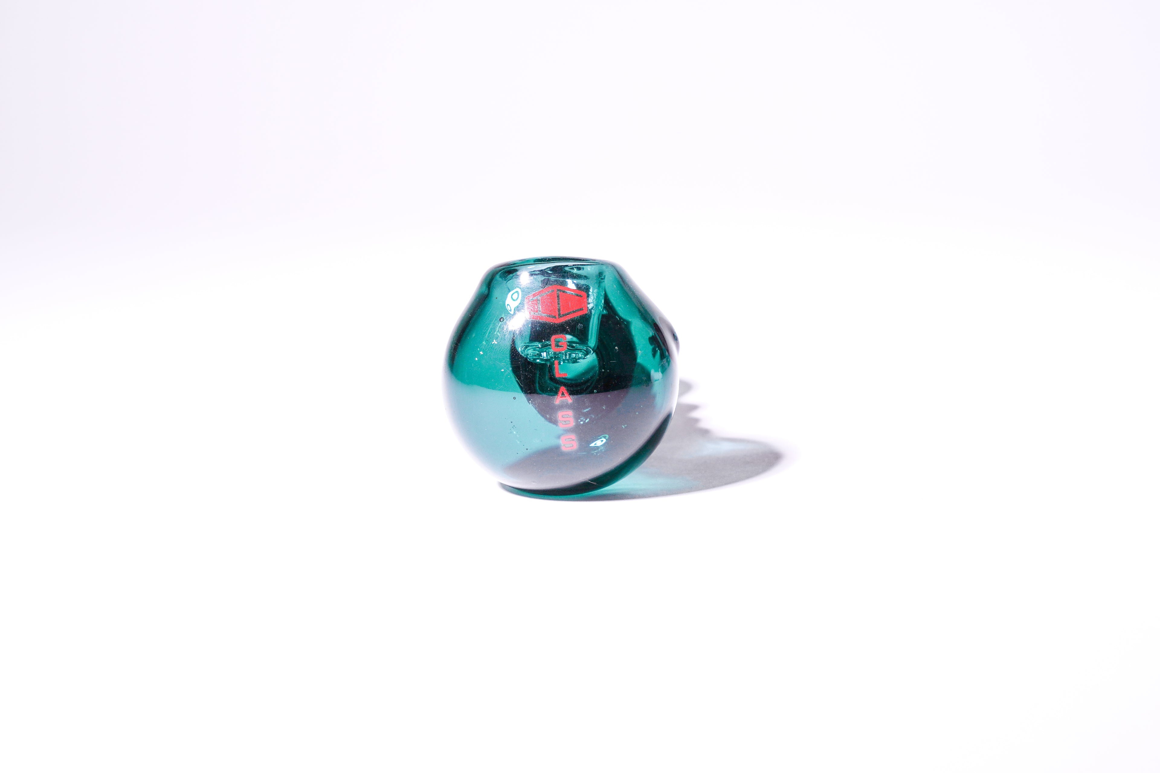 IC Glass - Slime cold color hand pipe with screen | ICHP169